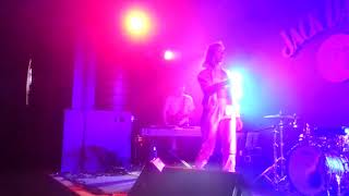 Nicole Millar performing Signals live in Melbourne 25/11/2017