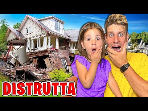 AURORA E PAPÀ MIKE HANNO DISTRUTTO LA NOSTRA NUOVA CASA E LAURA SI ARRABBIA TANTISSIMO! *Aiuto*