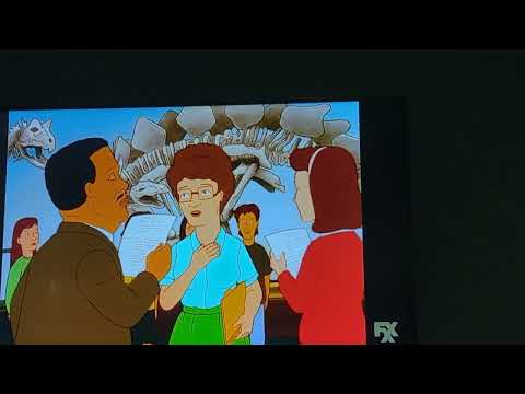 Peggy Hill museum field trip 🦖🦕