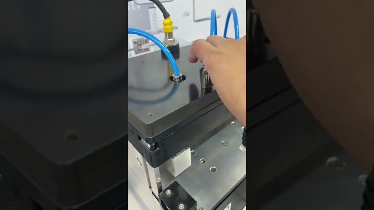 Watch Samsung Galaxy Note 10 Plus con la pantalla destruida! Now Samsung Galaxy Note 10 Plus con la pantalla destruida!