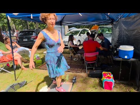 Deer Walk - Miss Moonshine buckdancing w AJ Srubas & Reed (fiddles) and Friends - Clifftop 2023