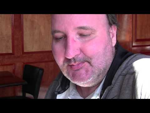 MongoTV_264 - Del 3 - Træt John Efter Rygestop 2 Uger - Frokostpizza SPIST