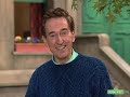 Sesame Street Bob Sings To Zoez