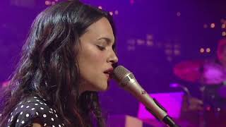 Norah Jones - Thinking About You (Live from Austin, TX)