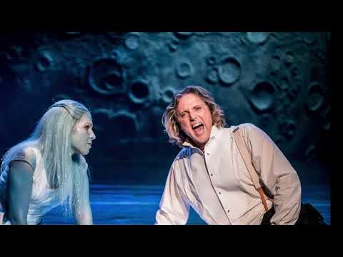 Crazy faces of high notes (Tenor)