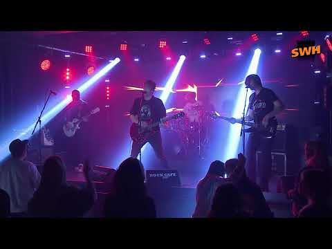 Fools on Parade - Heart Breaker (Live)