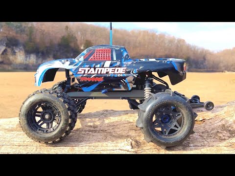 I put PADDLE TIRES on My Traxxas Stampede 2wd!