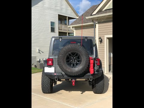 Overview of Warn JL Elite Rear Bumper & Tire Carrier