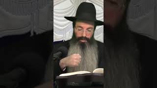 אהבת ישראל של הבבא סאלי הרב נתנאל אביסרור (בית הכנסת מוסאיוף - ערוץ חדש) - התמונה מוצגת ישירות מתוך אתר האינטרנט יוטיוב. זכויות היוצרים בתמונה שייכות ליוצרה. קישור קרדיט למקור התוכן נמצא בתוך דף הסרטון