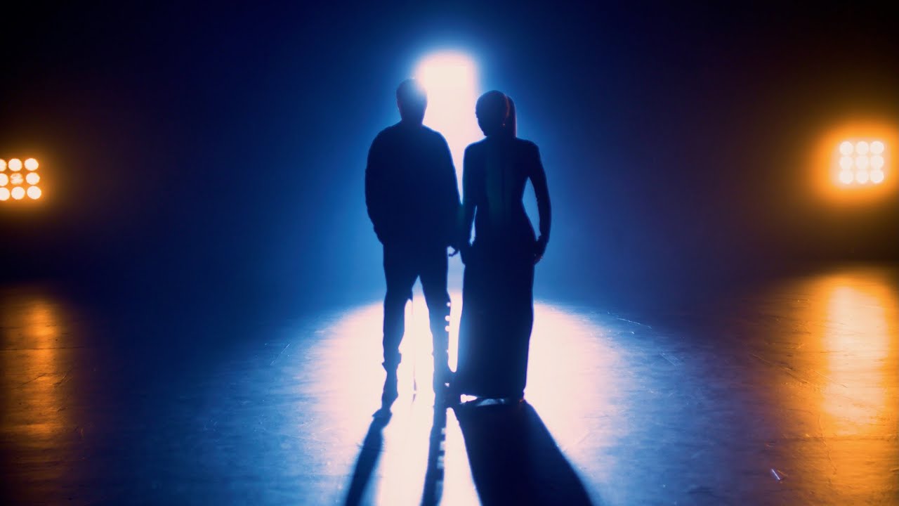 Alesso, Becky Hill - Surrender