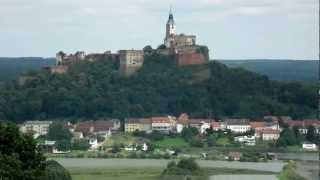preview picture of video 'Burg Güssing - Németújvár vára - Güssing Castle'