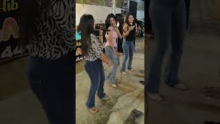 Download lagu Teteh Cantik goyang Enak #shortsviral #fyp #viral mp3