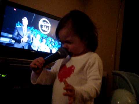 18 Months old Lola on American Idol