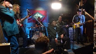 CeDell Davis - Turn On Your Light - White Water Tavern 3-6-15