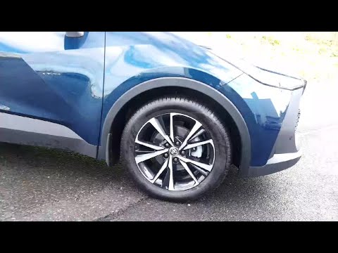 Toyota C-HR 1.8 HEV Sport Plus ** Manufacturers Wa - Image 2