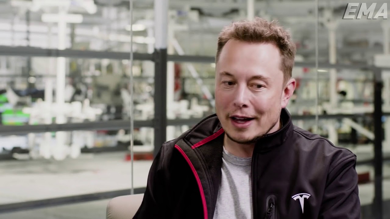 Elon Musk: Technology only evolves if smart people work crazy on it