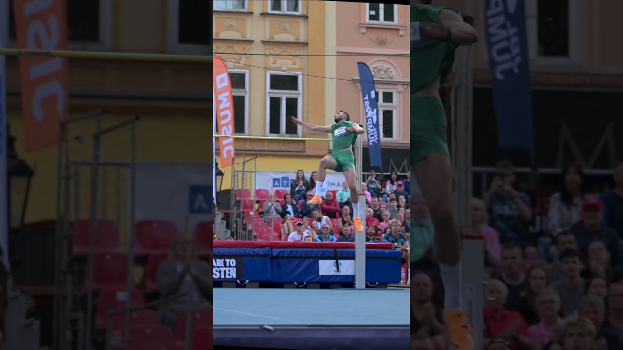 Tihomir Ivanov shows why he’s x 9 Bulgarian Champion (2.21m @ JBL Jump Fest)