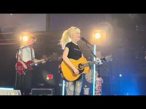 Maisie Peters (Live) - There It Goes (Washington, DC - 9:30 Club) (10/9/2023)