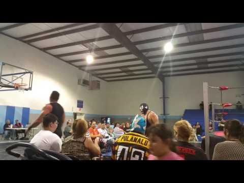 Mamá Lucha vs Padrino: Los Juniors VIP vs Bestia I y II,Zaga 09/10/16