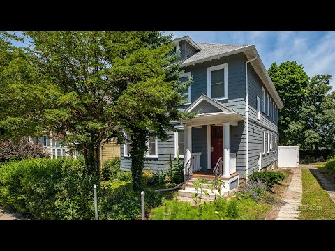 99 Saint Rose St, Jamaica Plain MA - Karen Landry - Tel: 508-572-2830