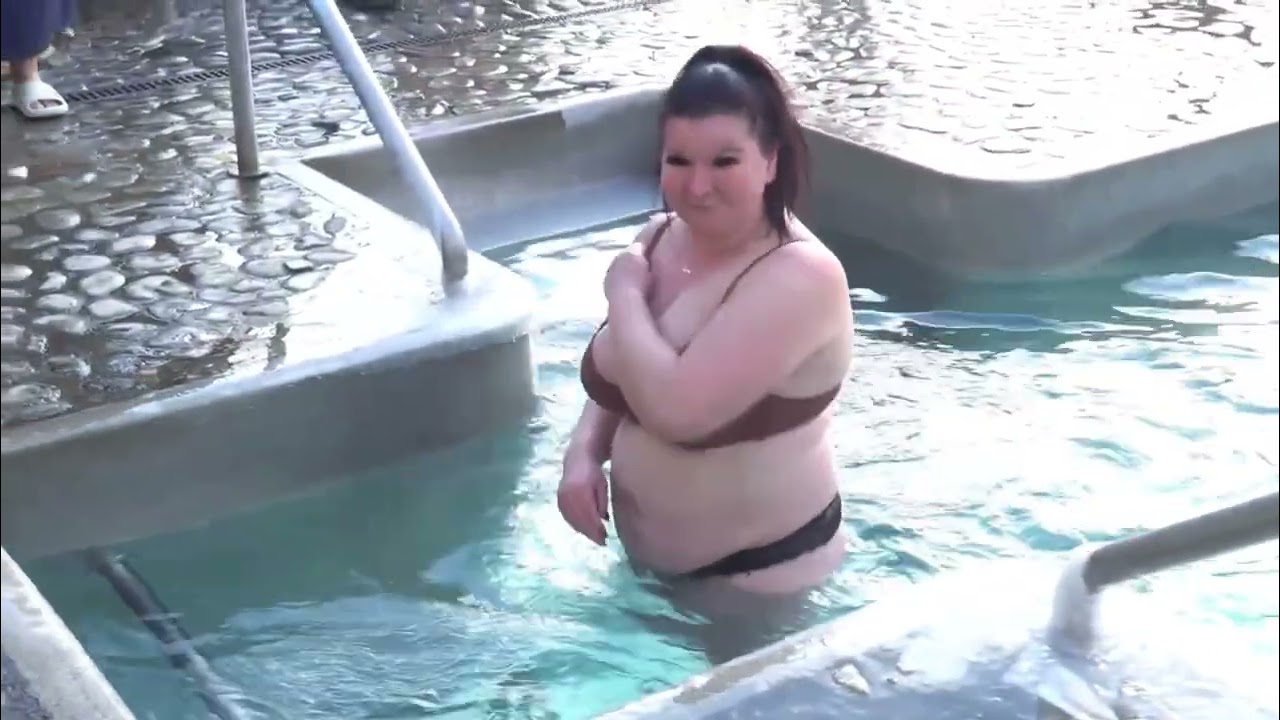 ICE HOLE BATHING #15❄️Girls bathe in cold water💦SWIMMING WINTER🥶Epiphany Baptism 2026