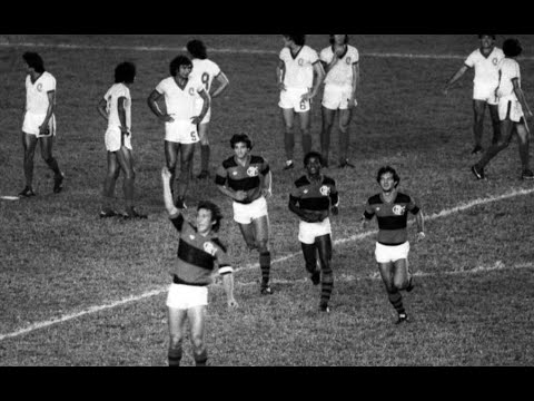 Year 1981 - Flamengo 5 x 2 Cerro Porteño, match at Maracanã for the Copa Libertadores.