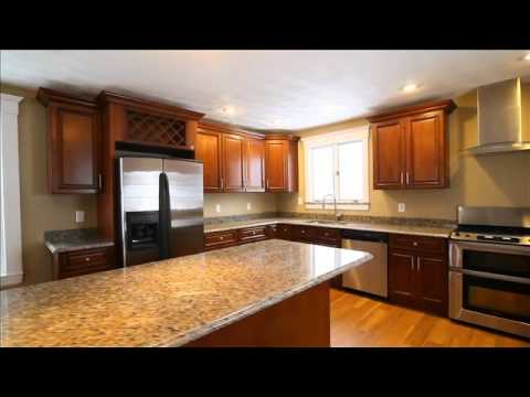 13 Quincy St, Methuen, MA 01844