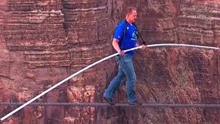 Spektakulär: Grand Canyon auf Drahtseil überquert - ungesichert