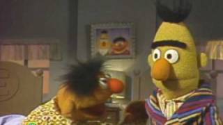 Sesame Street: Ernie And Bert Meet The Martians