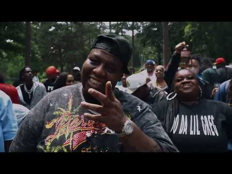 TRAP HOUSE MECHI x @joegreen_ape  x @breezewayduke9378    Beef It Up Prod. By @Kiddrum3