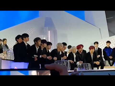 WANNAONE Reaction to IZ*ONE - Energetic