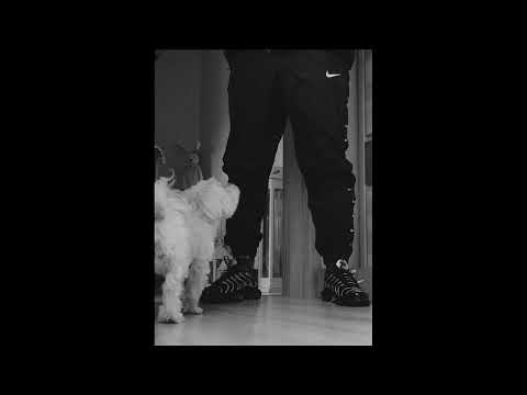 KNIAZIO - NADAL TUTAJ STOJĘ prod. shvde*