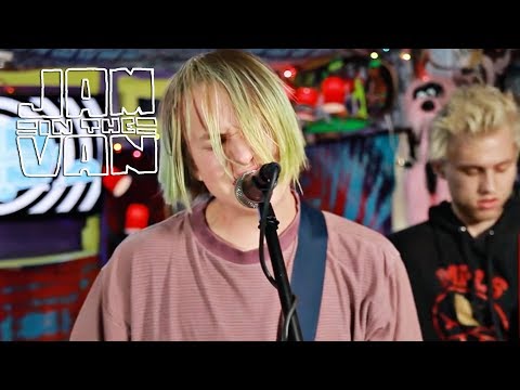 SWMRS - "D'You Have A Car?" (Live at JITV HQ in Los Angeles, CA 2016) #JAMINTHEVAN