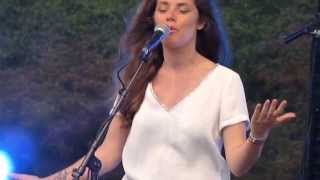 Emma Daumas - Tu Seras (Fête de la Musique 2015 à Saint-Lô)