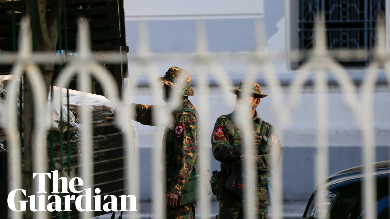 Myanmar: soldiers take to the streets in Yangon and Naypyitaw