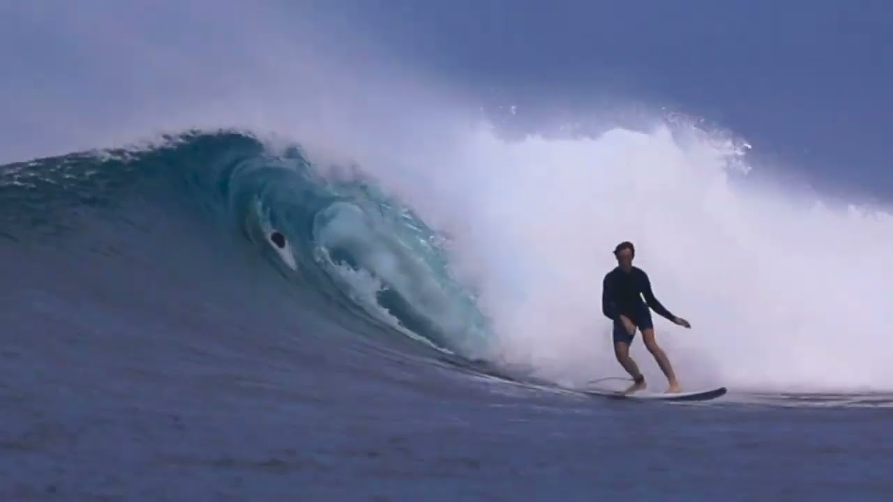 John Simon of Simon Shapes discussing his new quad fin sets by True Ames