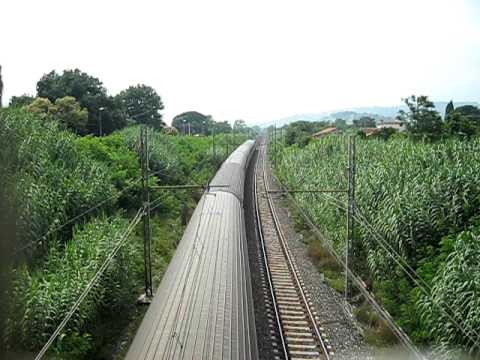 IC 1590 Reggio C. - Milano Cle (E444.105) a Minturno
