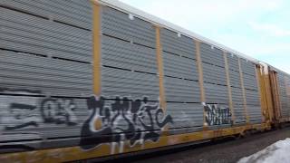 preview picture of video 'Shirley, MA: Freight Train Near Shirley MBTA Station'