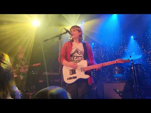 Am I Doing It Right - Alex Lahey