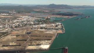 preview picture of video 'Queensland from the air - Gladstone'
