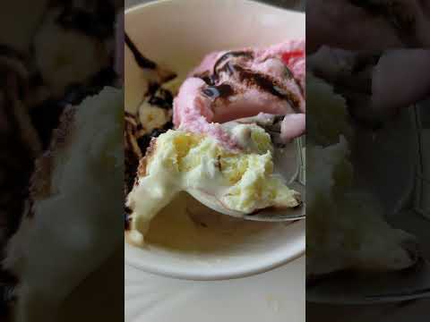 Chocolate sauce එක්ක ice cream කාල නෑ 😳 How sad... , කාල බලන්න ආස හිතෙයි 🤤 #lunchbuffet #foodreview
