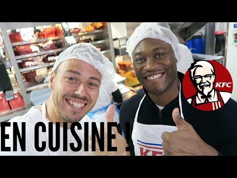 On passe en CUISINE à KFC! - VLOG #482