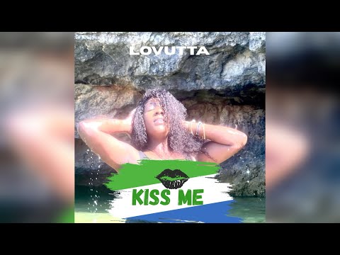 LOVUTTA- Kiss Me (lyric Video)