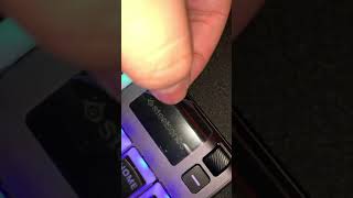 Steelseries Apex Pro TKL OLED screen satisfying peel