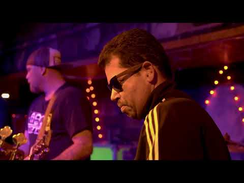 Play Video Youtube Video