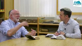 The Parasha Pod | 7 | Toldot 5786 | Rav Mordechai Rosenberg with Rav Menachem Leibtag (ישיבת הר עציון) - התמונה מוצגת ישירות מתוך אתר האינטרנט יוטיוב. זכויות היוצרים בתמונה שייכות ליוצרה. קישור קרדיט למקור התוכן נמצא בתוך דף הסרטון