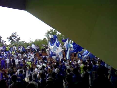 "Que mas quisiera yo ganar en La Bodega" Barra: La Banda del Expreso • Club: Godoy Cruz • País: Argentina