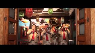 LLOREMOS POR ELLAS / Julio Preciado feat. La Original Banda el Limón de Salvador Lizárraga