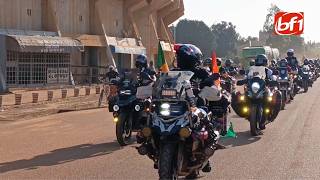 Ouagadougou : les motards chez sa Majesté le Moogho Naaba