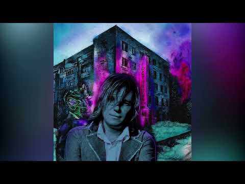 MOVIESTRAIFE - БЕЛАЯ НОЧЬ НАД ГОСТИНИЦЕЙ КОСМОС (Mnogoznaal x Форум)